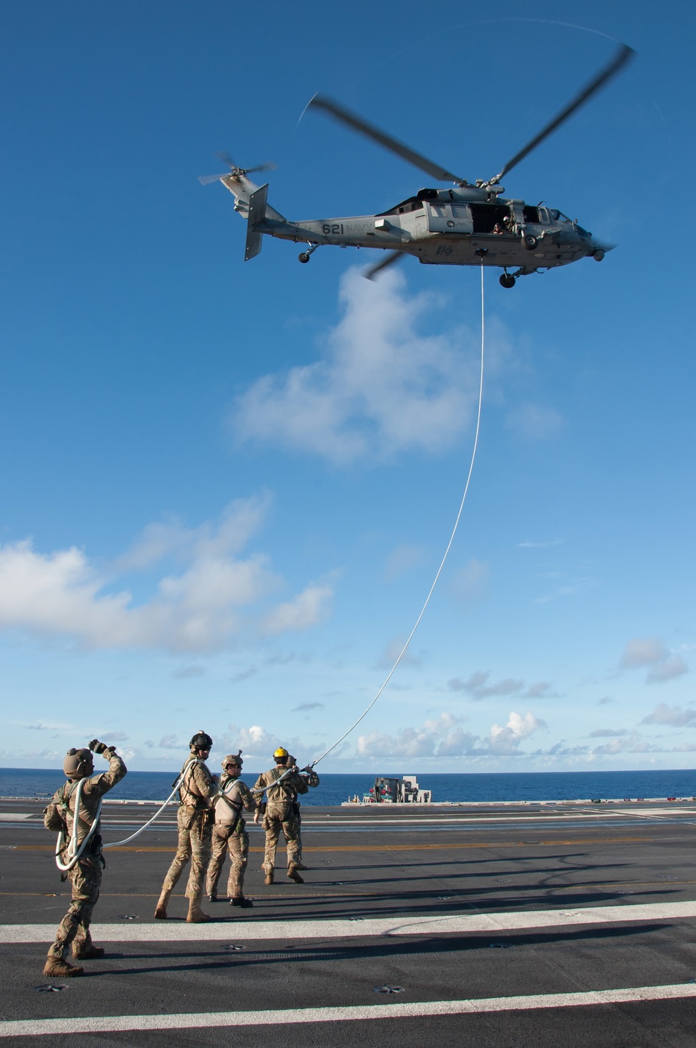 Special patrol insertion/extraction exercise
