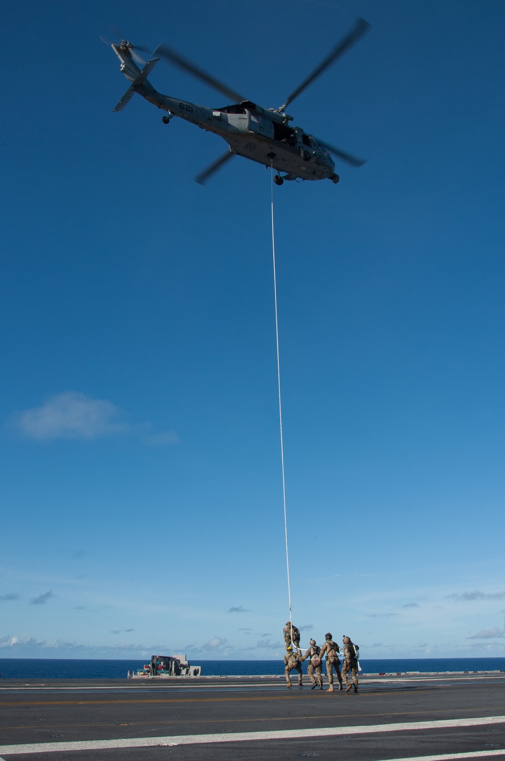 Special patrol insertion/extraction exercise