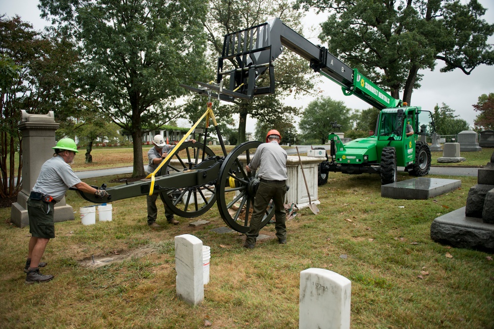 Cannon and carriage reinstalled at the gravesite of Maj. Gen. Wallace Fitz Randolph in Arlington National Cemetery