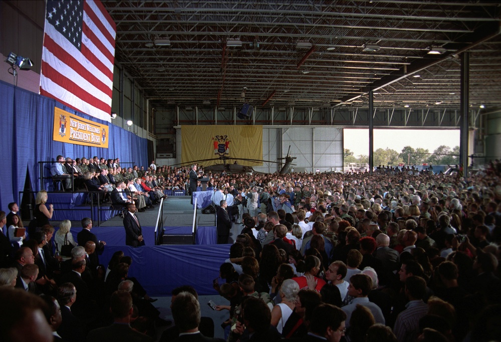 President Bush visits New Jersey National Guard