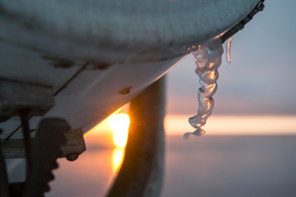 Coast Guard Cutter Healy supports Geotraces mission to the Arctic