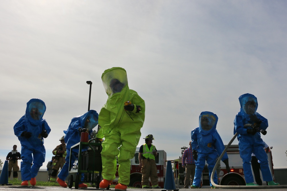 179th, local first responders collaborate in decontamination exercise