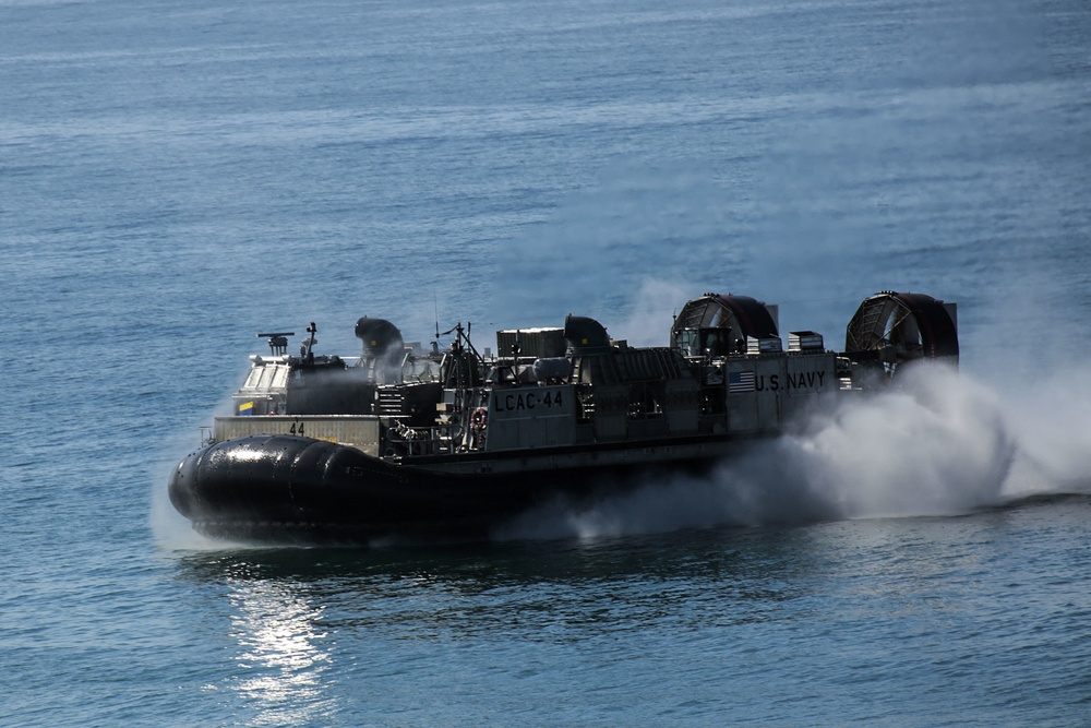 13th MEU gives families a taste of amphibious operations