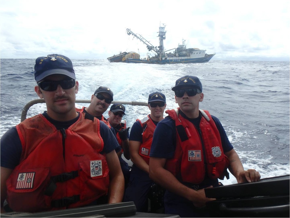 USCGC Kukui conducts fisheries boardings in Western, Central Pacific