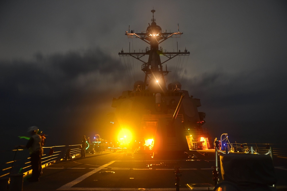 USS Lassen Sailors conduct man-overboard drill