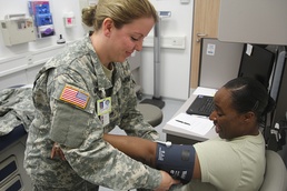 Clinic tour offers Army Reserve NCO developmental opportunity
