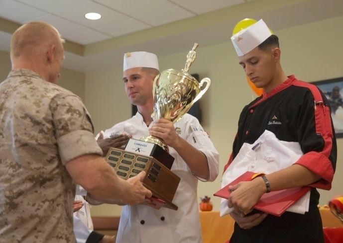 Heat in the kitchen: Marines and civilians compete head-to-head