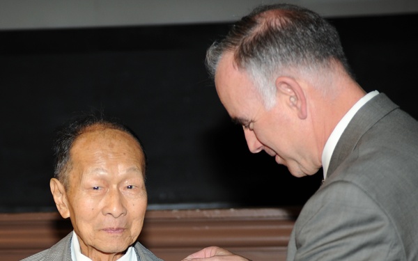 Wiesbaden Garrison recognizes employee with 70 years of combined service