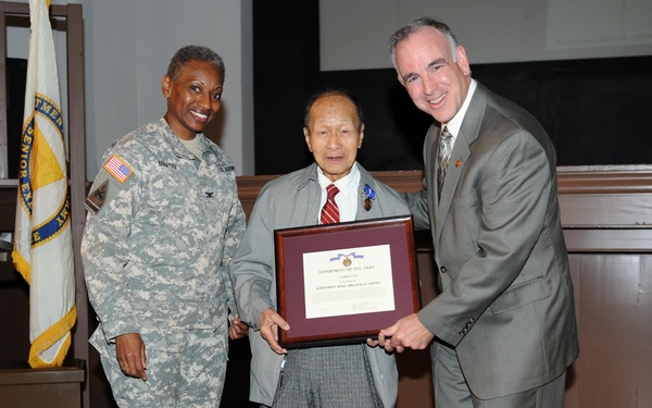 Wiesbaden Garrison recognizes employee with 70 years of combined service