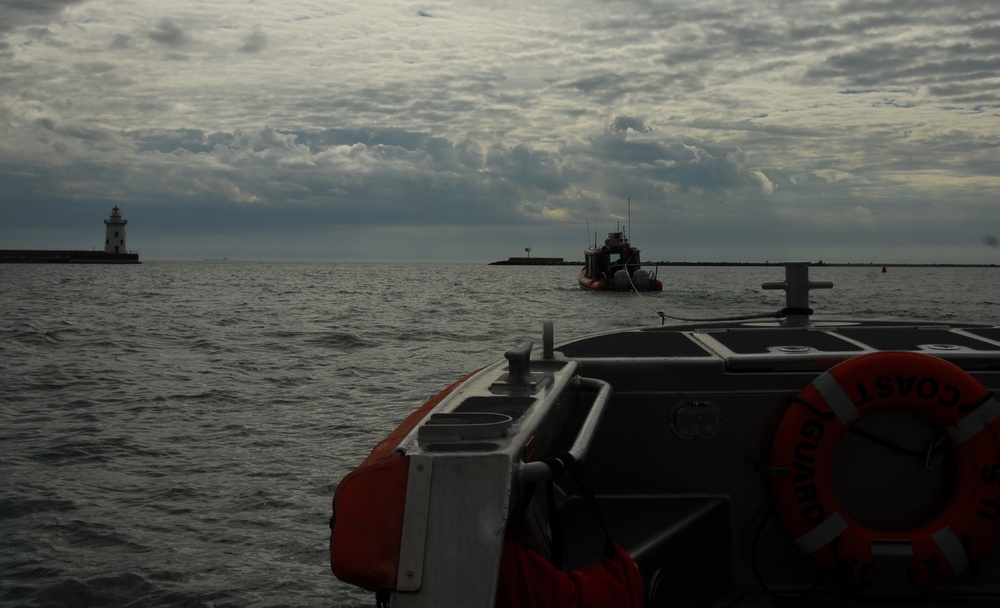 Two-boat training in Lake Huron