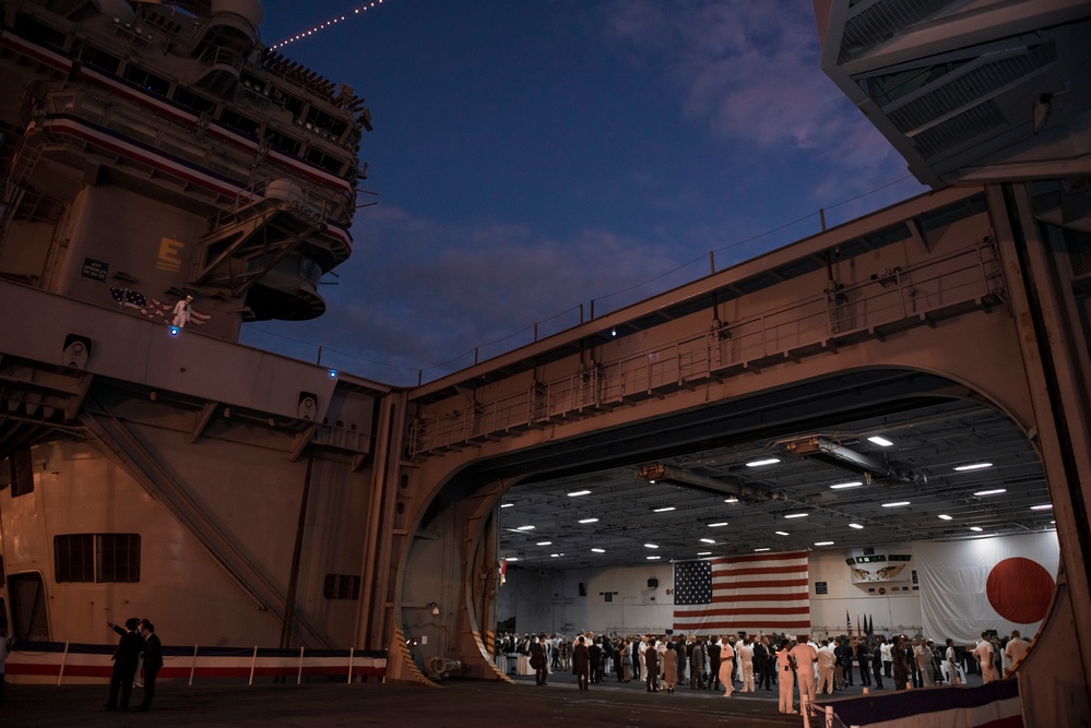 USS Ronald Reagan arrives at Fleet Activities Yokosuka