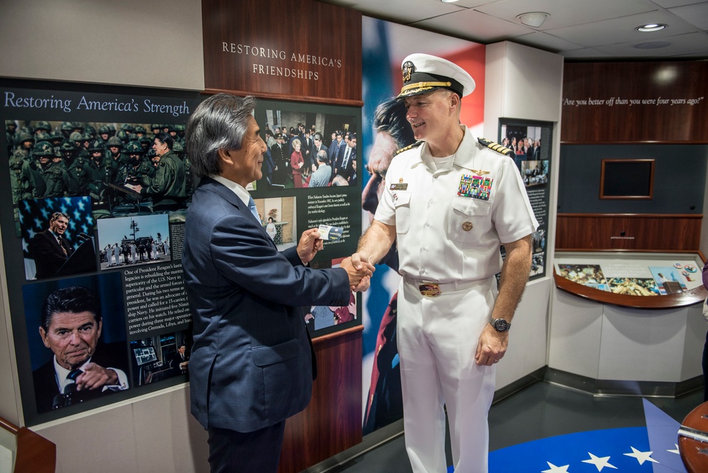 USS Ronald Reagan arrives at Fleet Activities Yokosuka