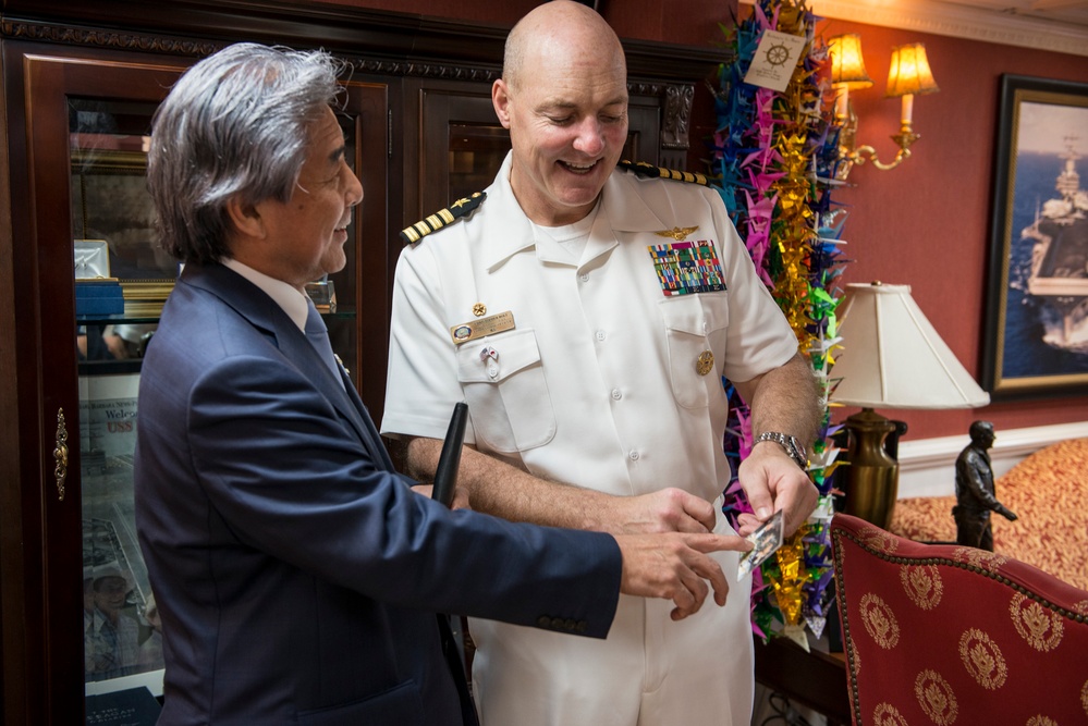 USS Ronald Reagan arrives at Fleet Activities Yokosuka