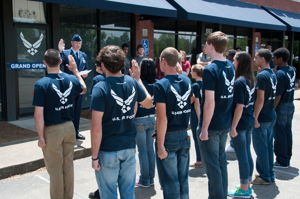 331st Recruiting office grand opening in Prattville, Ala.