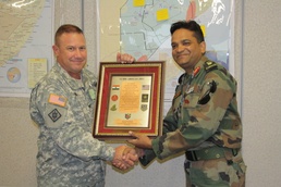 California Army National Guard Soldiers participate in bilateral US-India 'Yudh Abhyas 2015' exercise