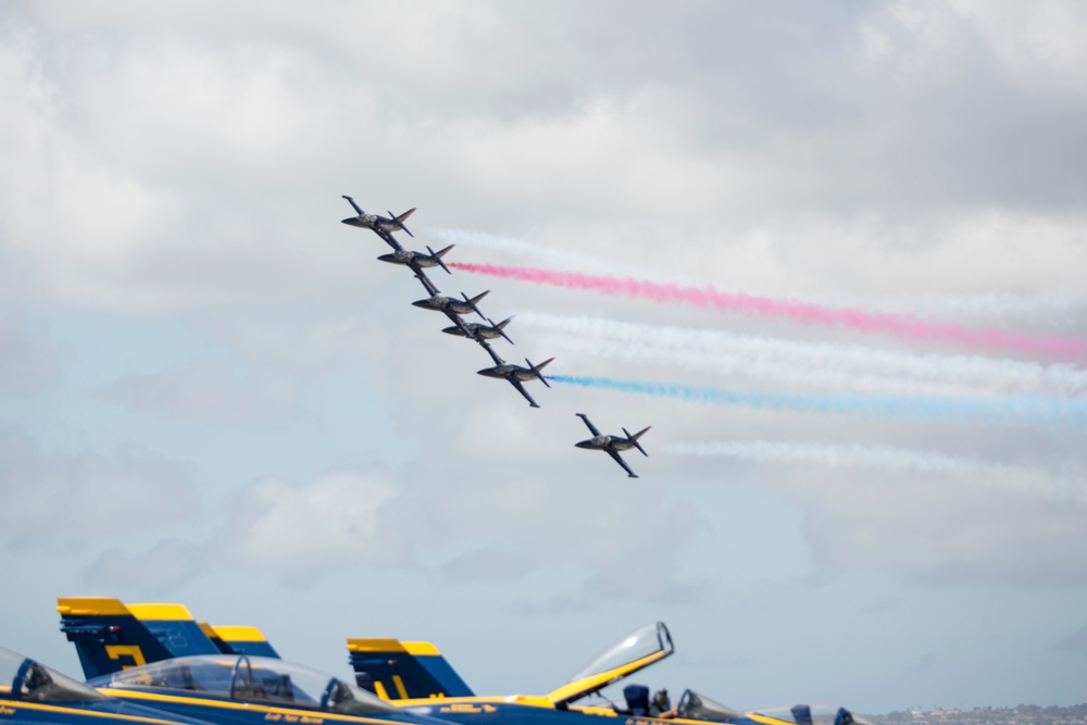 2015 MCCS Miramar Air Show Patriots Jet Team