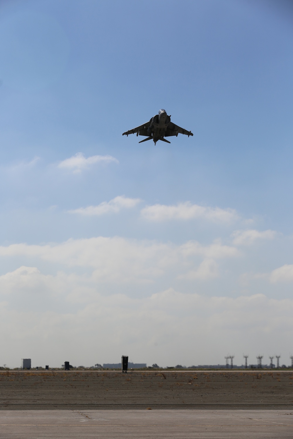 Harrier shows off during 2015 MCAS Miramar Air Show