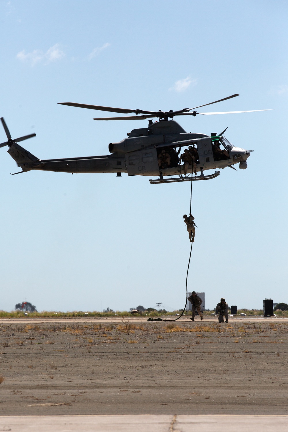 MAGTF wows crowds at Miramar air show