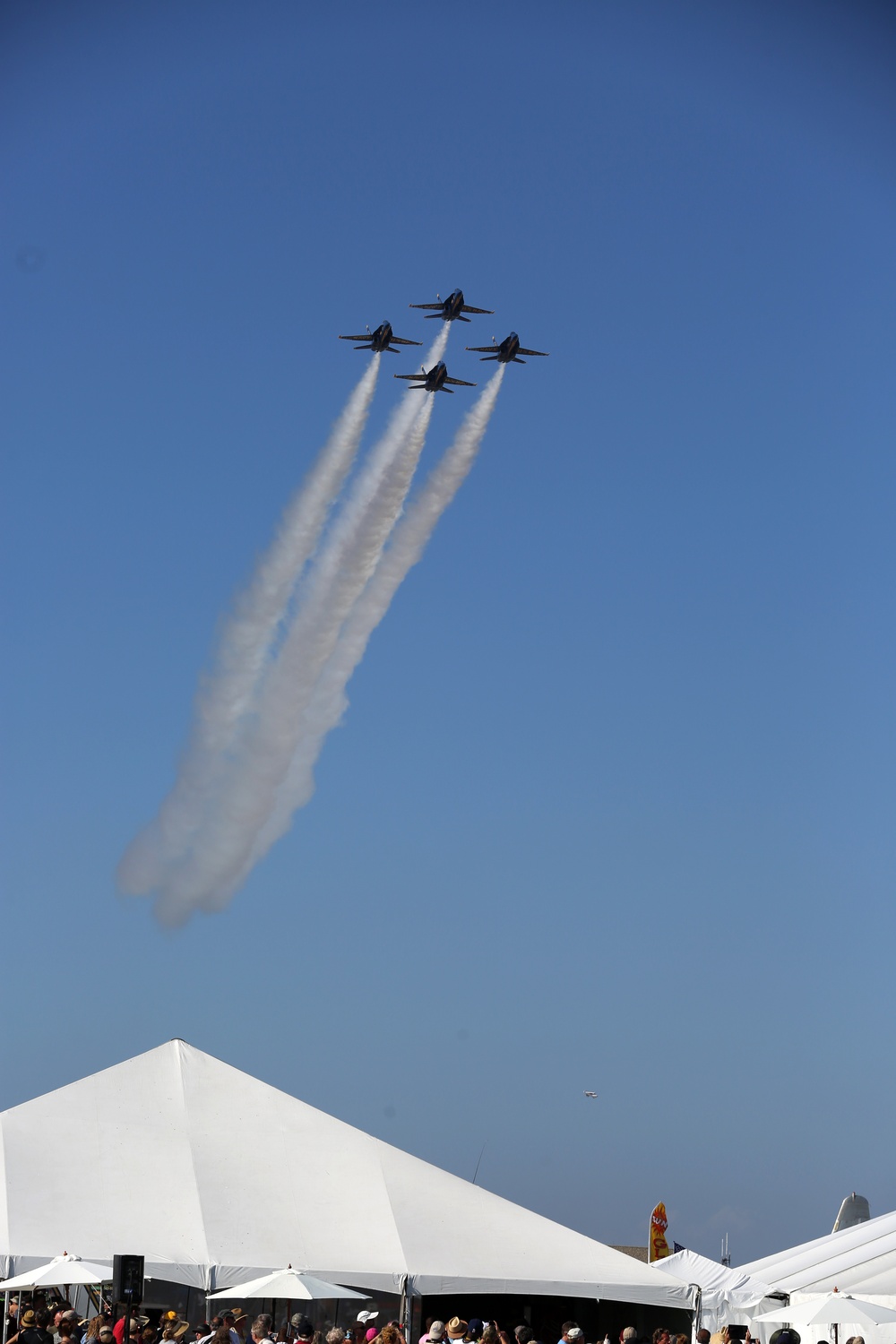 Blue Angels perform at 2015 MCAS Miramar Air Show