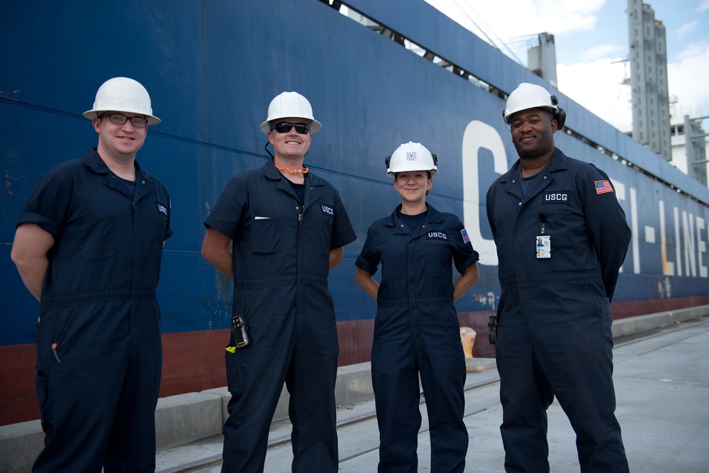 MST team inspects bulk carrier ship