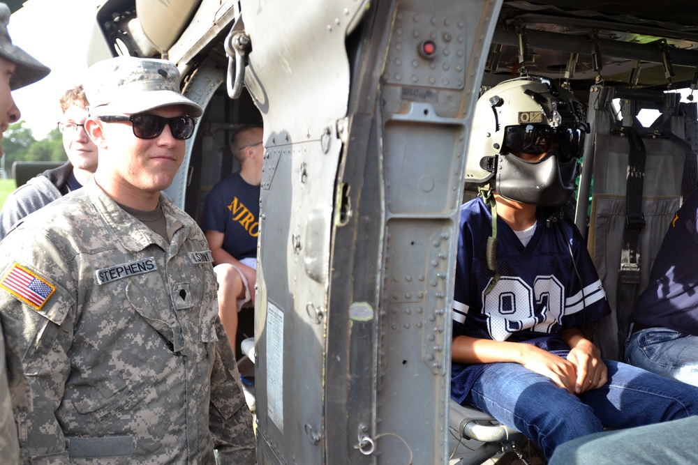 School hosts Army Aviation Appreciation Day