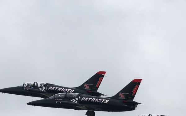 Patriots fly the skies of 2015 MCAS Miramar Air Show