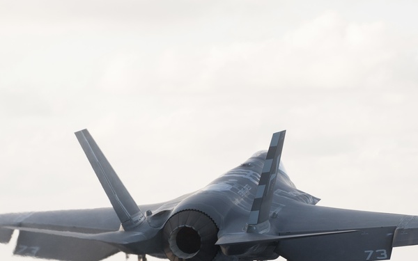 F-35 Lightning II begins DT-II aboard USS Dwight D. Eisenhower