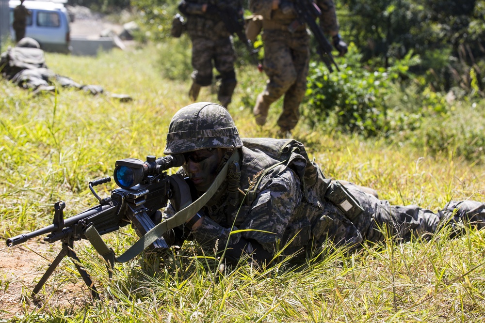 ROK, US Marines practice urban fighting during KMEP 15-12