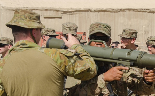 Task Force Summit Soldiers, Australian security forces conduct joint training