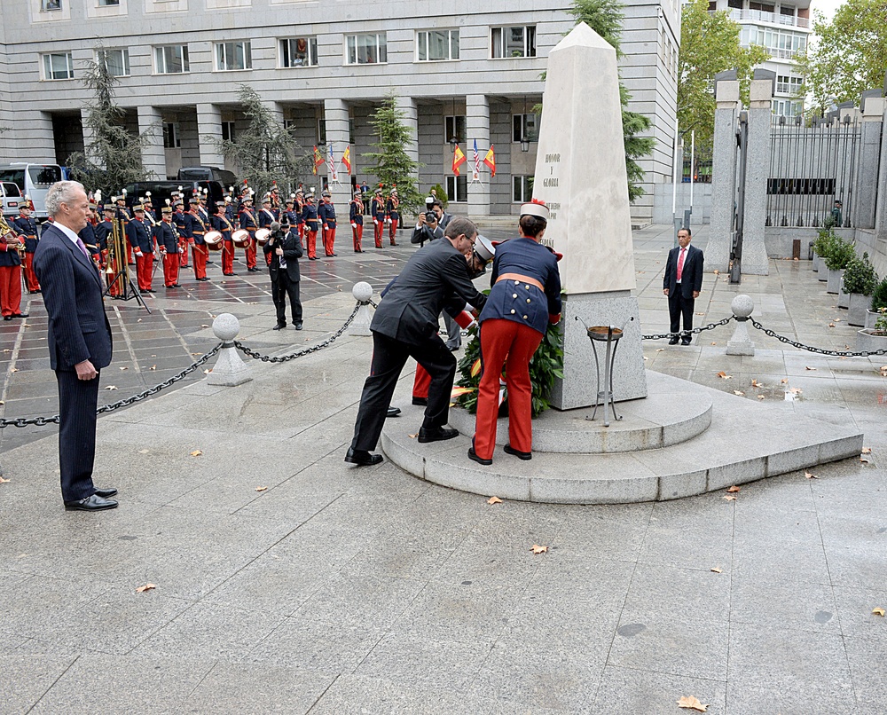 Secretary of defense lays a wreath during honors, wreath-laying ceremony
