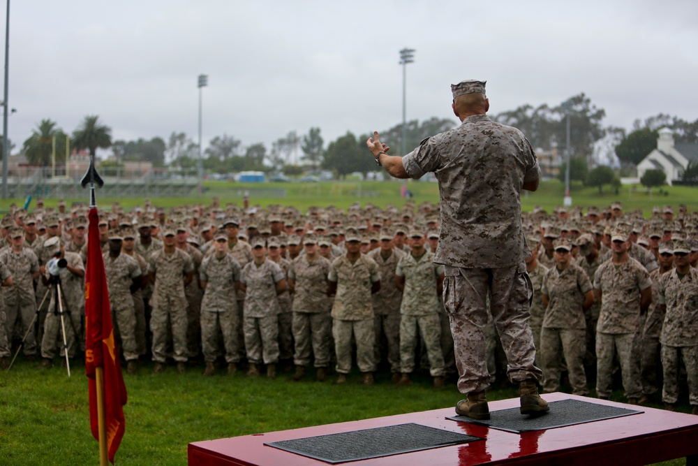 Commandant of the Marine Corps visits Camp Pendleton