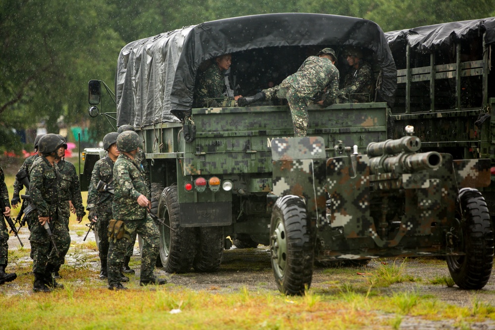 PHIBLEX 15 Artillery Live Fire