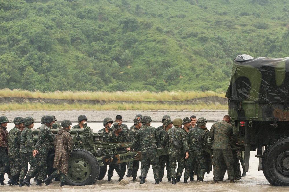 PHIBLEX 15 Artillery Live Fire