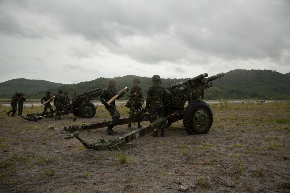 PHIBLEX 15 Artillery Live Fire