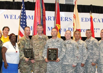 Soldiers unite with El Paso community through educational partnership