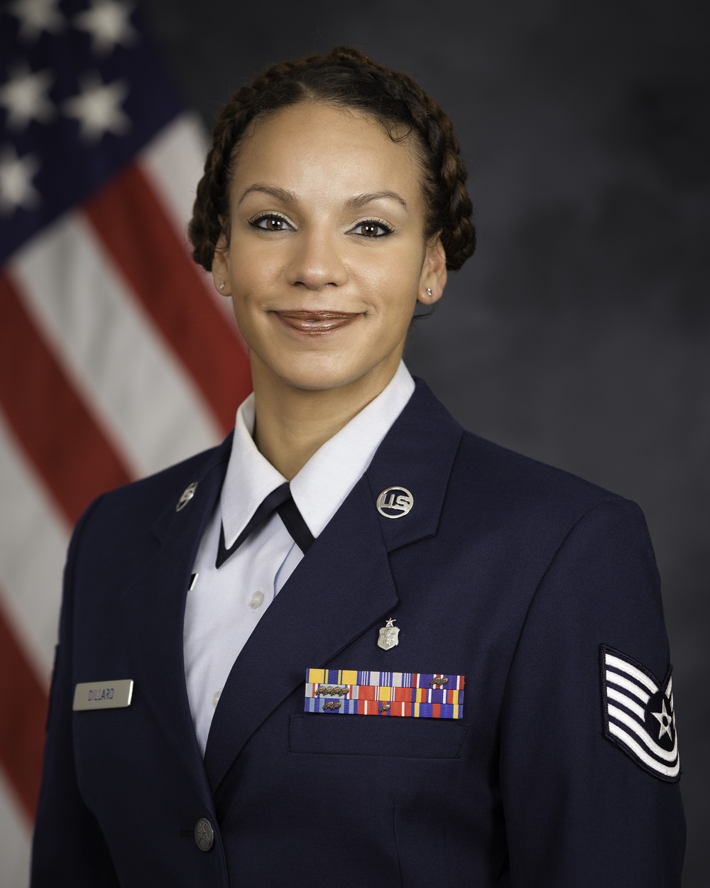 Official portrait of Tech Sgt. Nailah D. Dillard, US Air Force