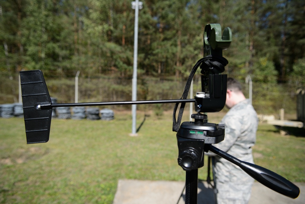 Airmen use briefings, hands-on training to forecast blue skies
