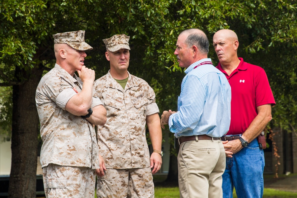 Commanding General visits MCAS Beaufort