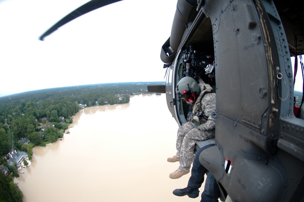 SC, NC Black Hawk crews perform search and rescue during historic floods