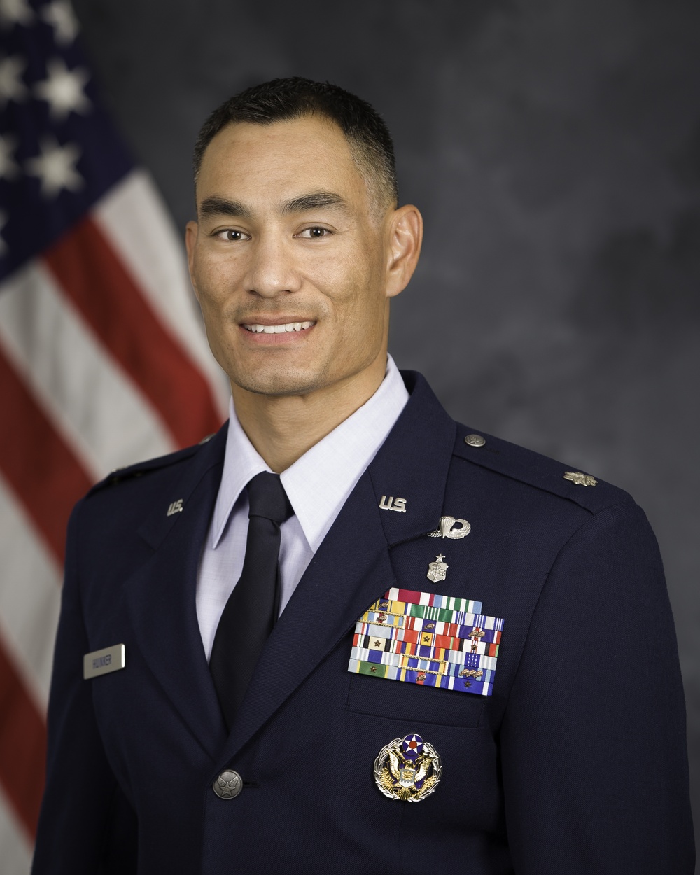 Official Portrait, Lt. Col. David Huinker, US Air Force