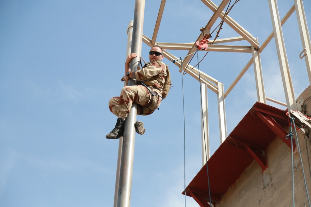 Overcoming obstacles: U.S. Marines, French military train together in Djibouti