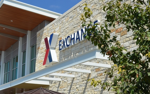 Army &amp; Air Force Exchange Service unveils Clear Creek Shopping Center at Fort Hood