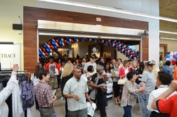 Army &amp; Air Force Exchange Service unveils Clear Creek Shopping Center at Fort Hood