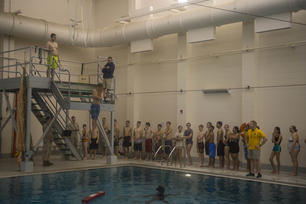 NASWI divers train OHHS NJROTC