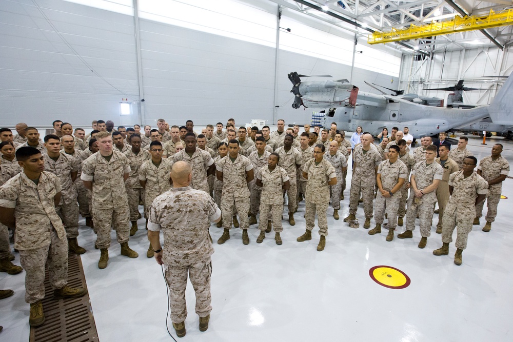 CMC MCAS Yuma Visit