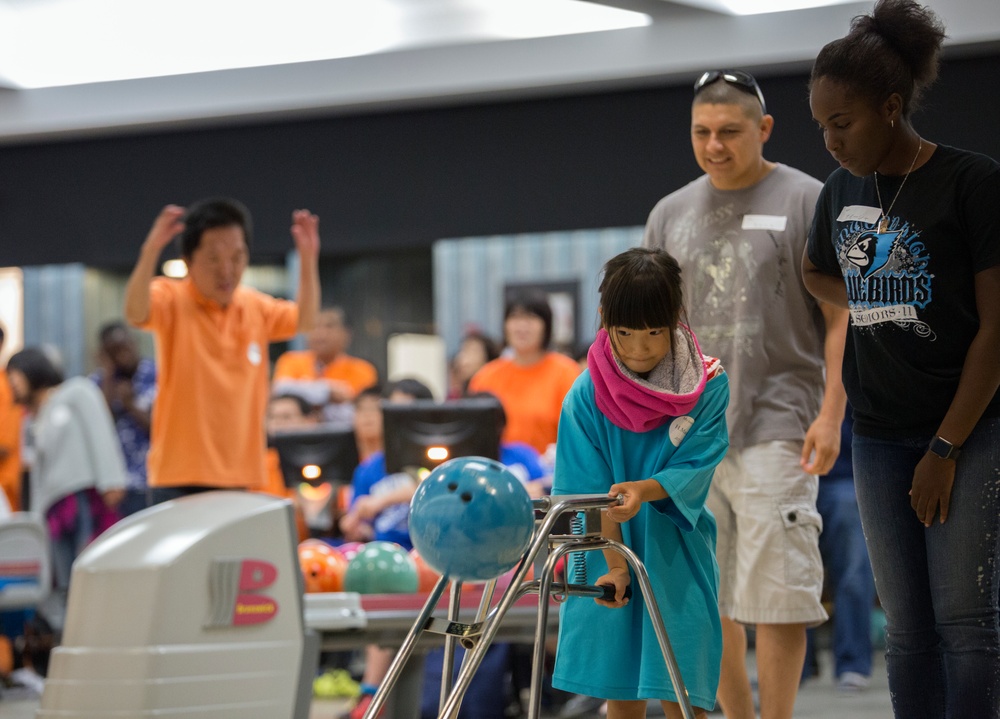 Station residents volunteer for Special Olympics Hiroshima