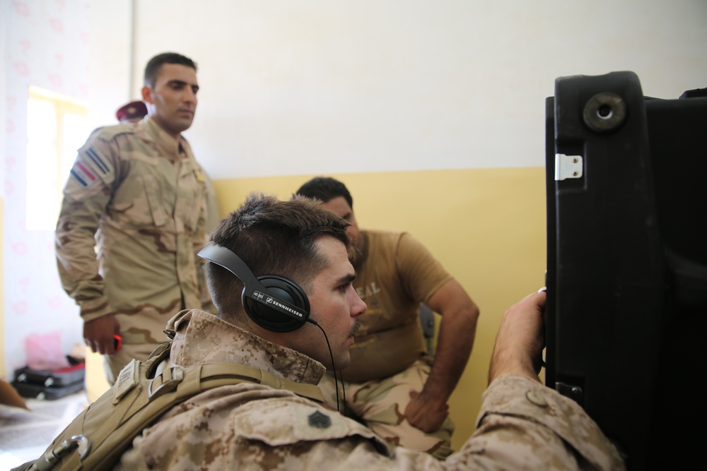 Task Force Al Asad trains Iraqis on broadcast capability