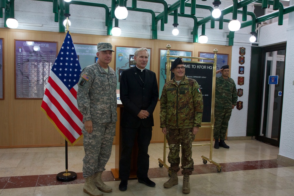 Catholic leader for US military services visits KFOR soldiers