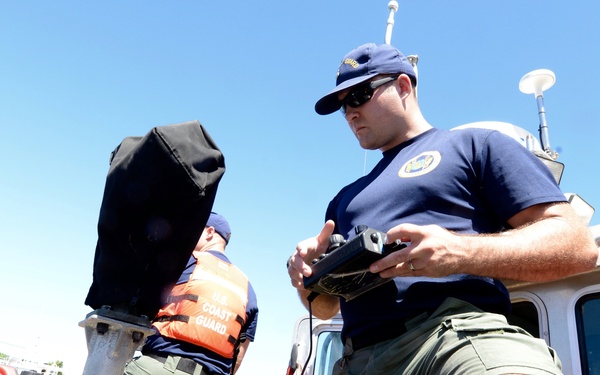 Coast Guard RDLP conducts ROV training off Oahu