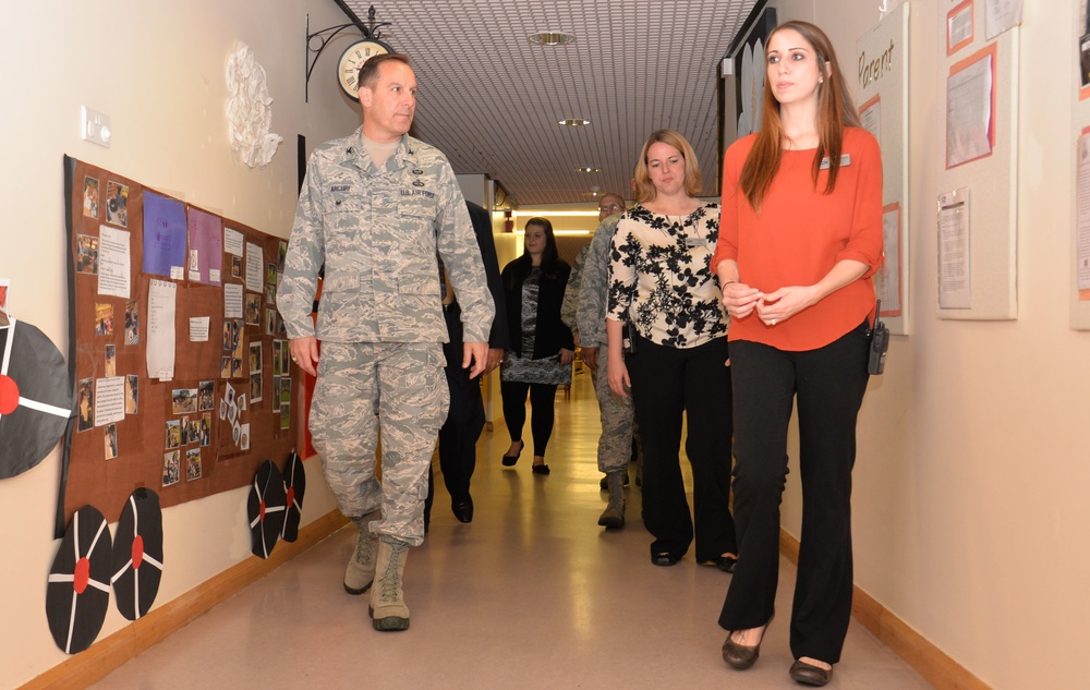 USAFE-AFAFRICA director of manpower, personnel, services visits RAF Mildenhall
